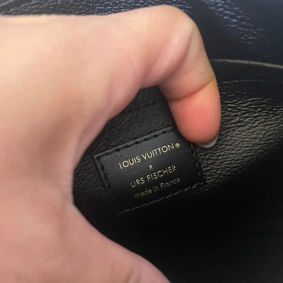 Louis Vuitton URS FISCHER Pochette - Picture 7 of 9